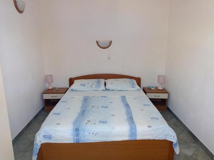 Apartmani Paulo 维斯 外观 照片