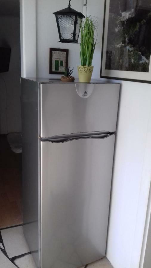 Apartmani Paulo 维斯 外观 照片